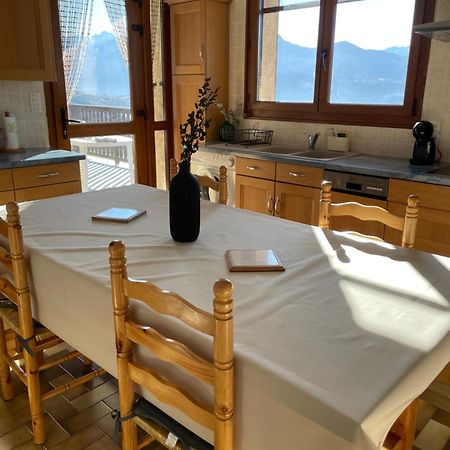 Appartement T3 Avec Vue Sur Le Lac ショルジュ エクステリア 写真